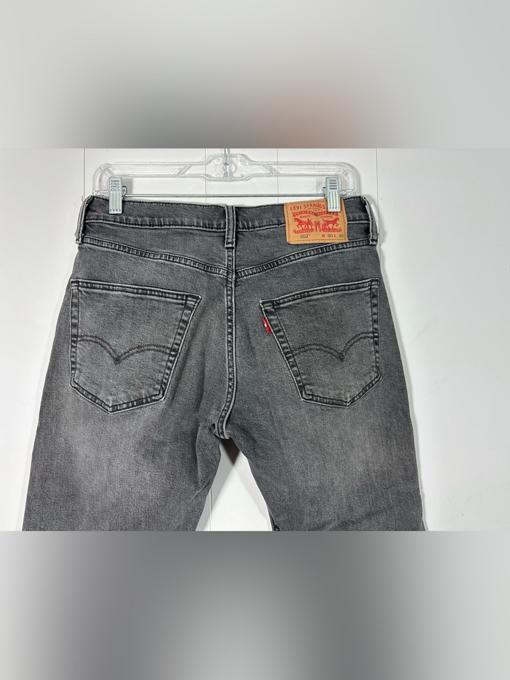 Levis Men’s 502 washed Black denim Size 30x30 slim Taper Fit Jeans - Picture 5 of 14